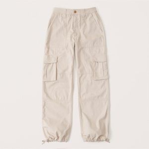 Abercrombie & Fitch 90s Baggy Cargo Pants